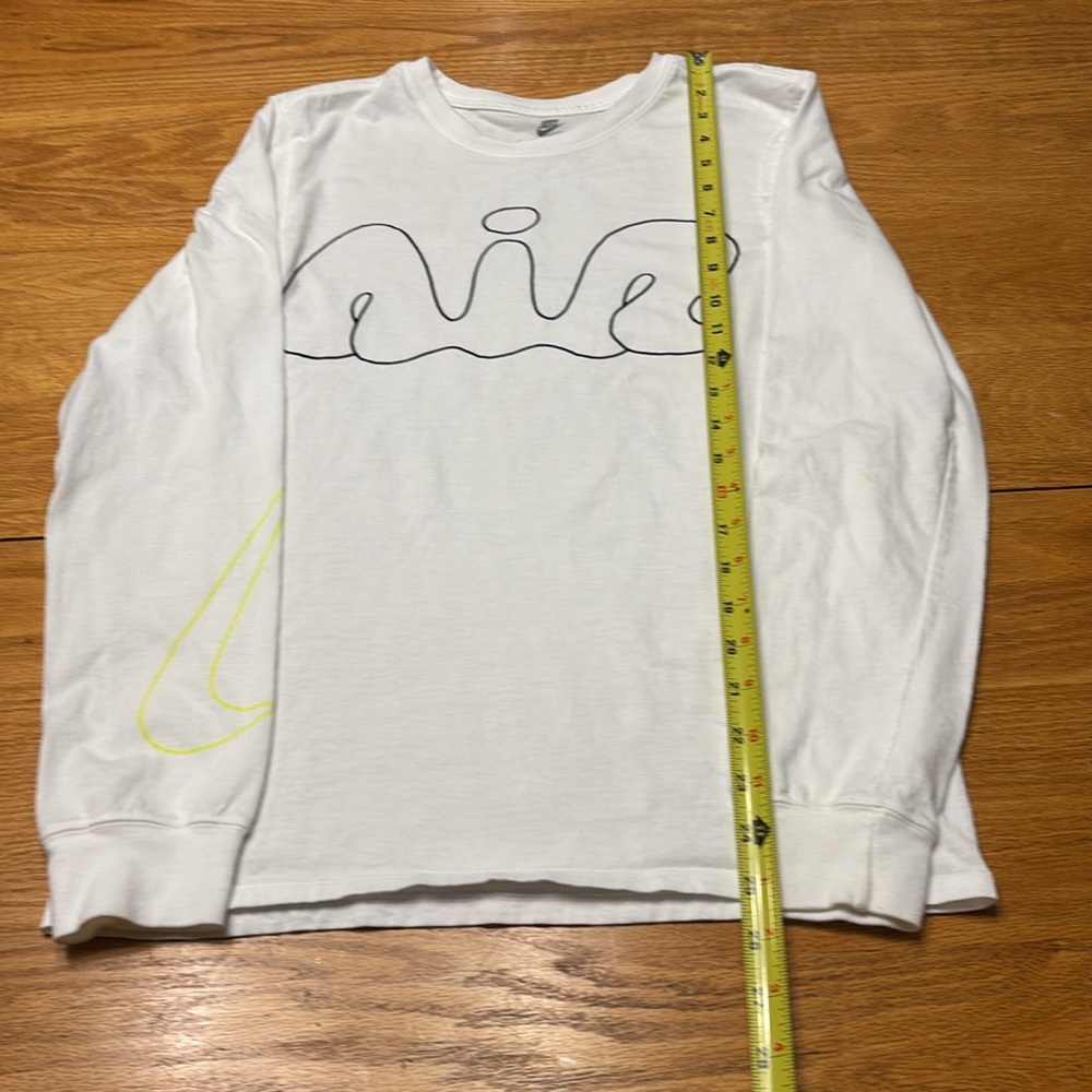 Two Nike Girls White shirts and Black Leggings Combo a short and long sleeve T. - Picture 13 of 14